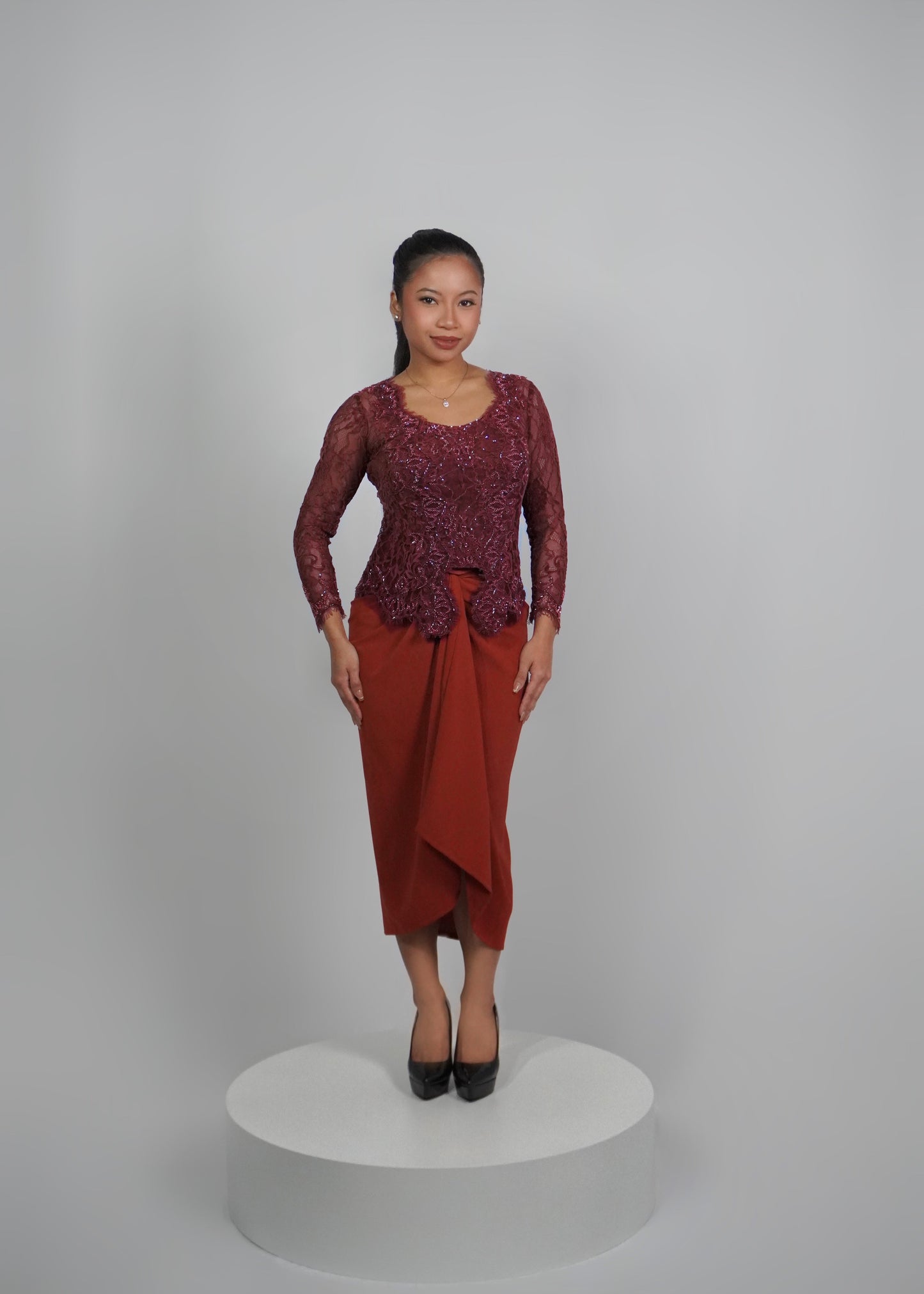 Maya Velvet Kebaya - Deep Red